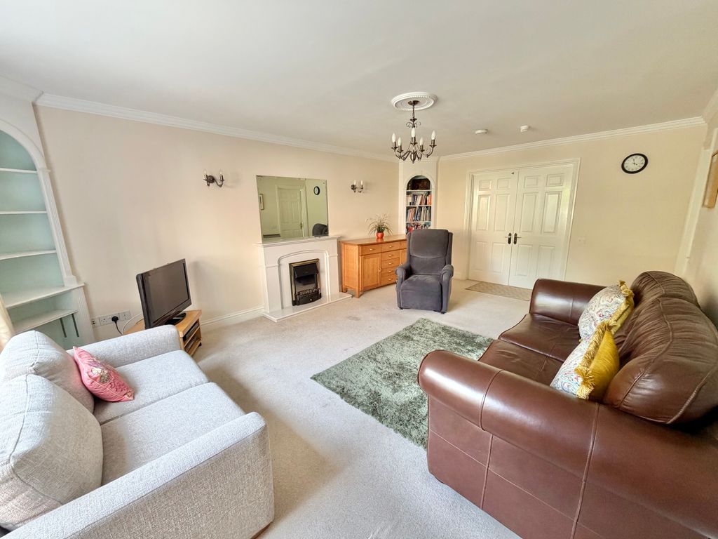 Property photo 3 of 18 Img_1531