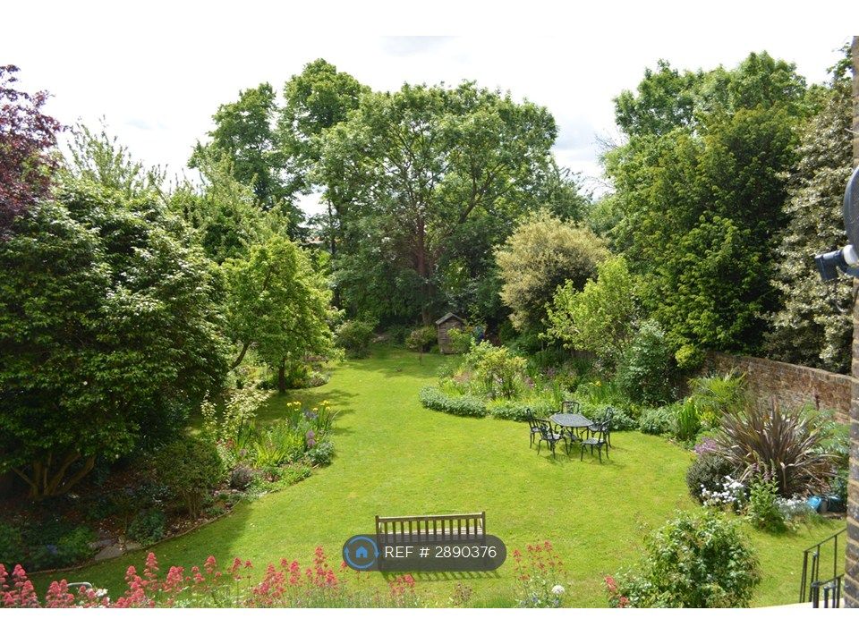 Property photo 1 of 9 Garden