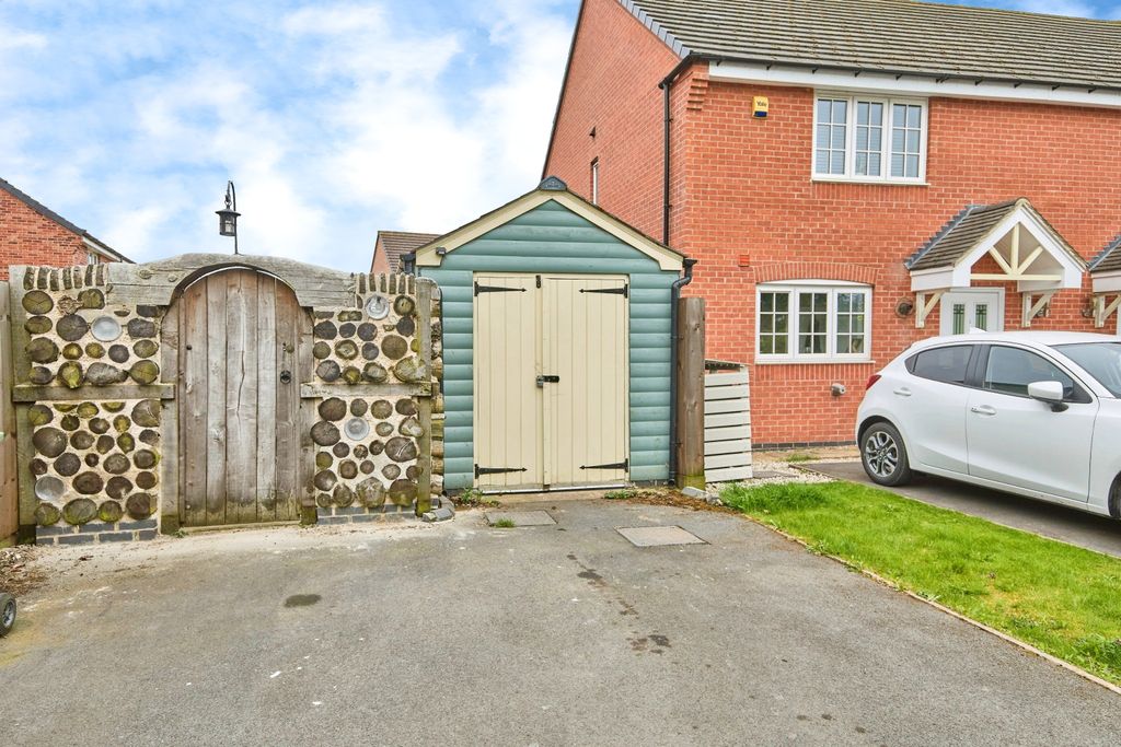 Property photo 3 of 18