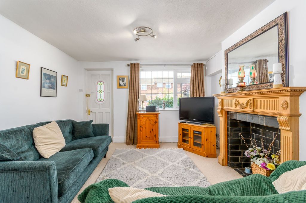Property photo 3 of 15