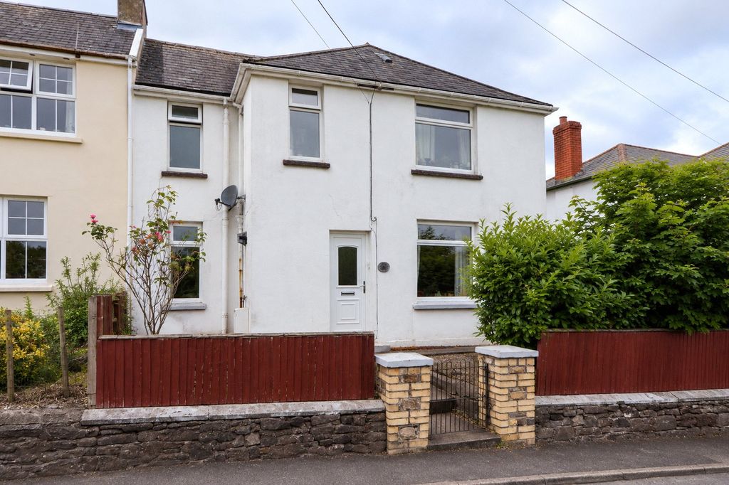 Property photo 1 of 15 Picture No. 12
