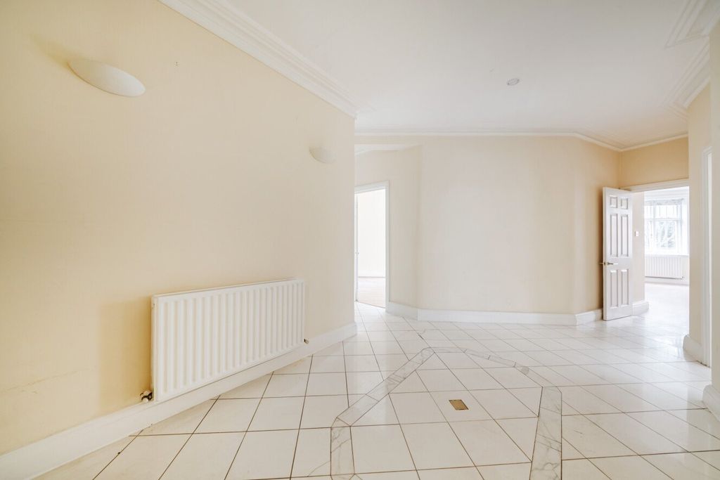 Property photo 2 of 17 Picture No. 17