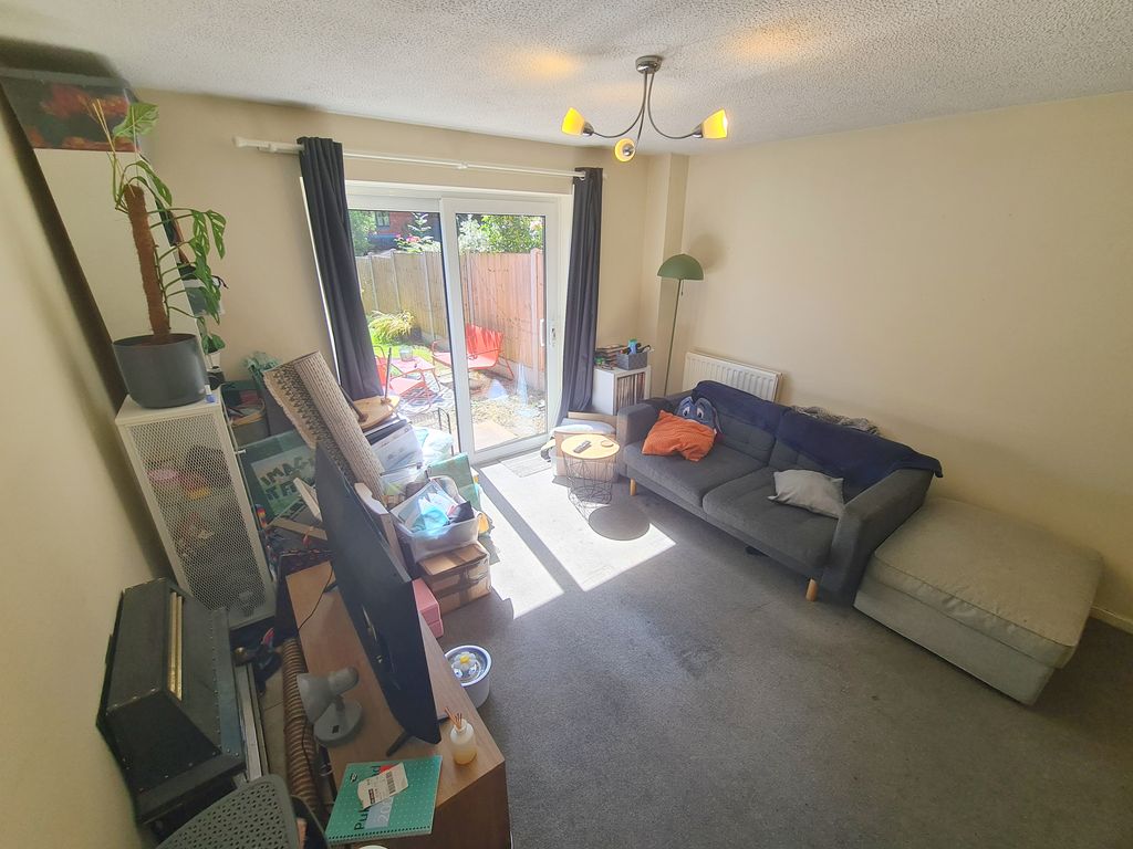 Property photo 3 of 8
