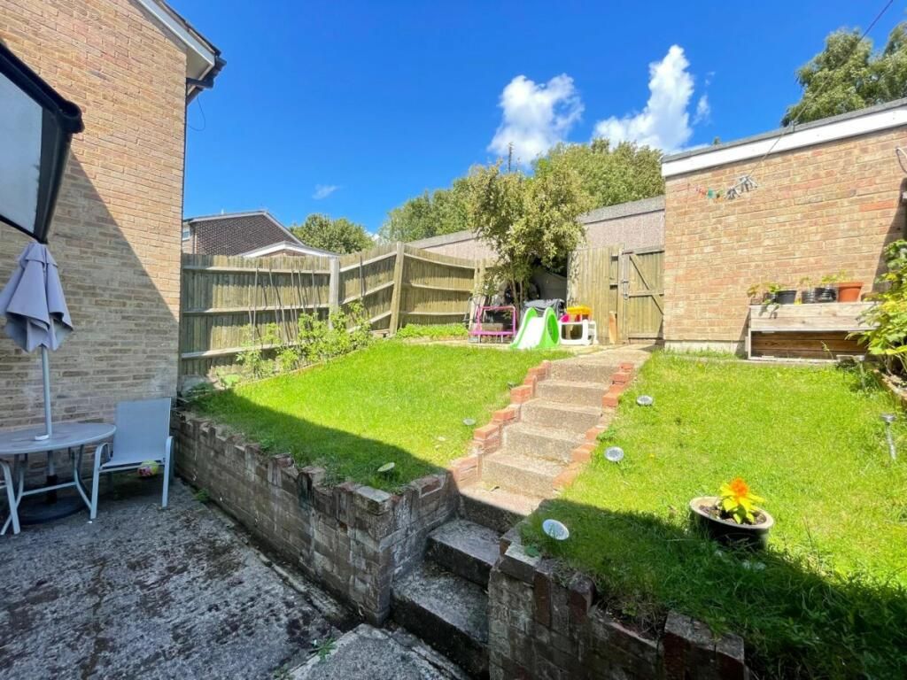 Property photo 2 of 21