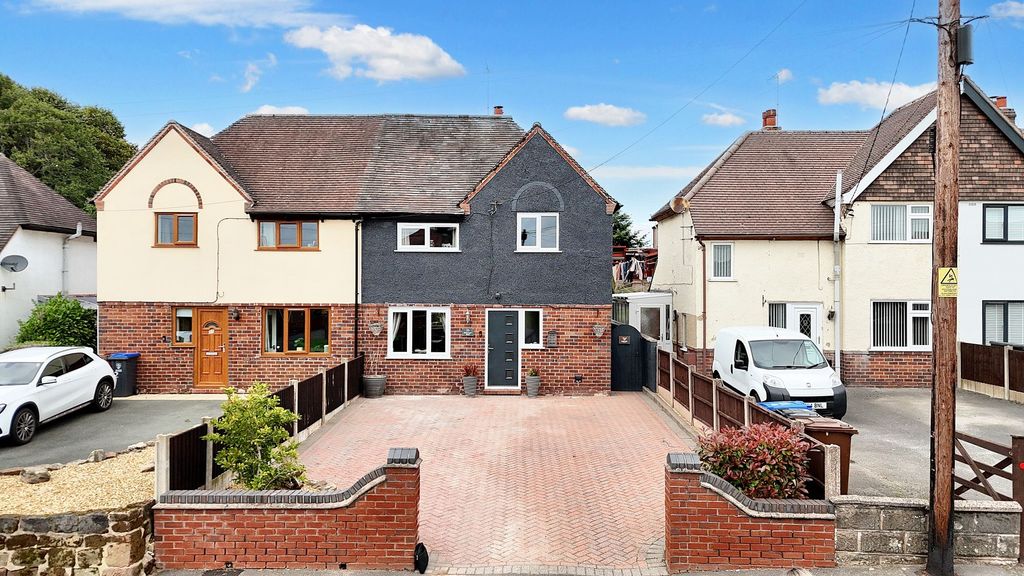 Property photo 1 of 27