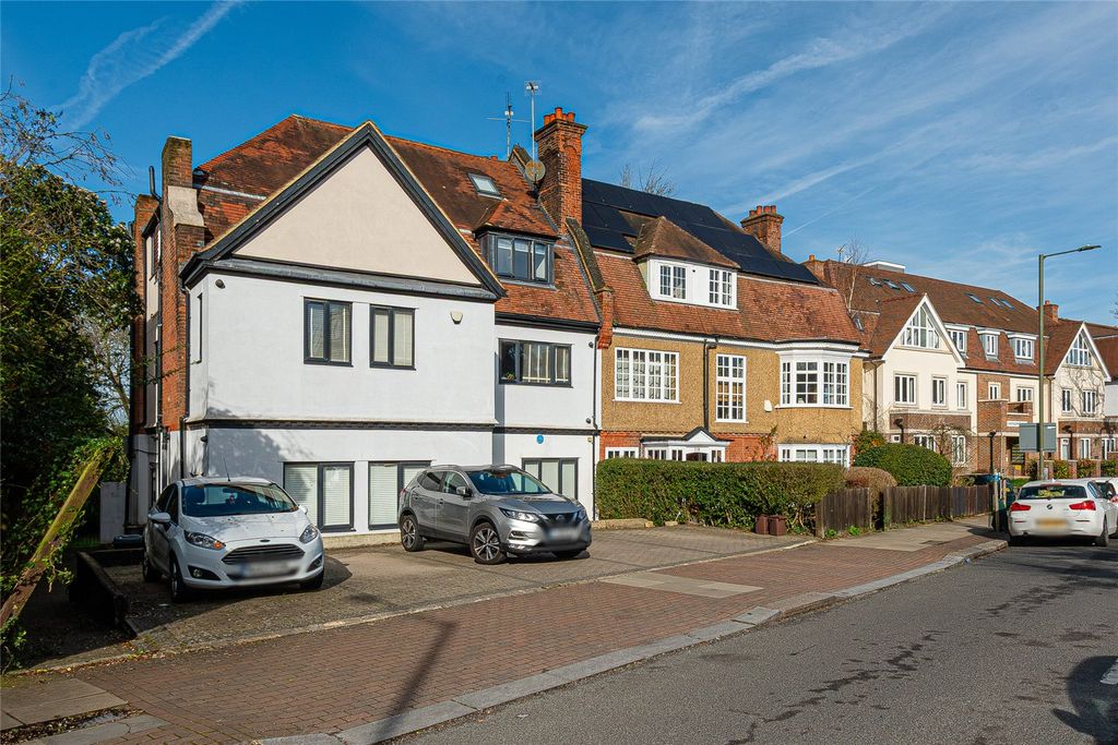 Property photo 3 of 7 Picture No. 02