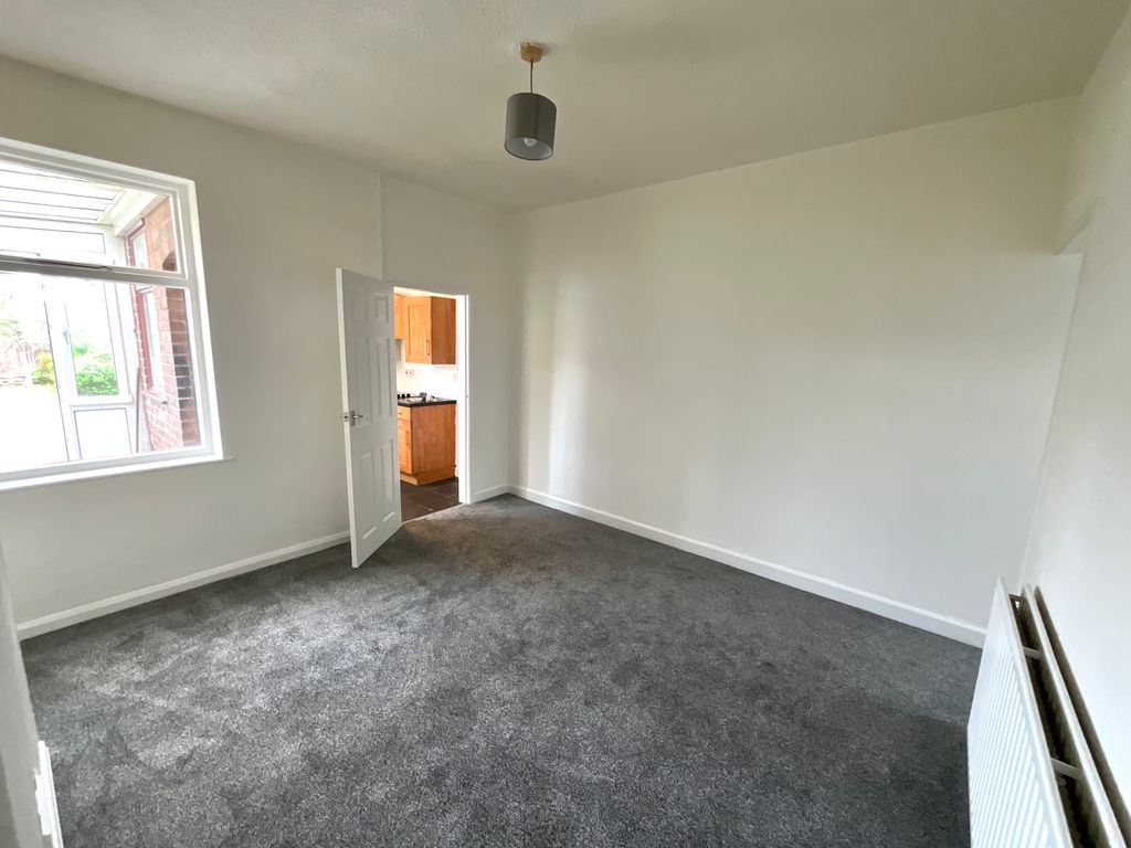 Property photo 3 of 18 Img_5679