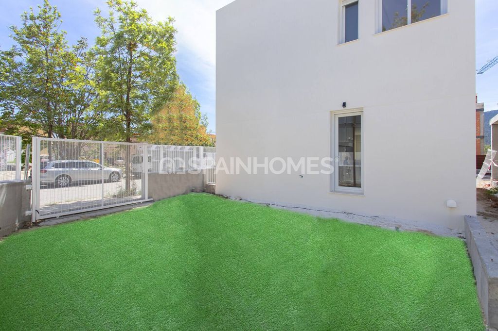 Property photo 1 of 22