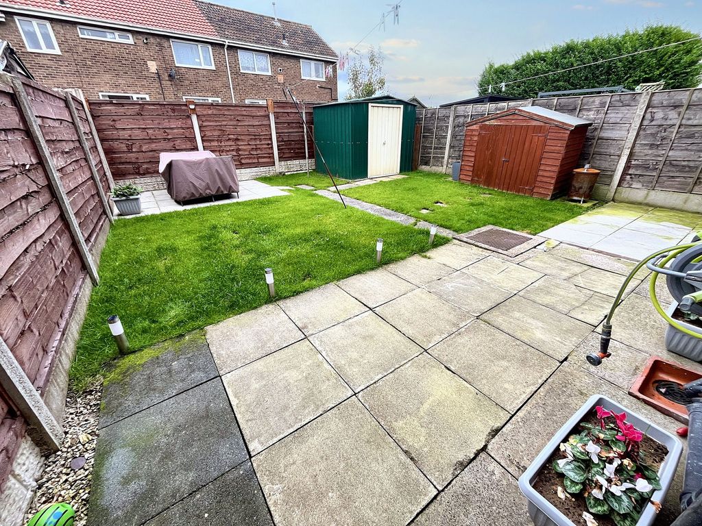 Property photo 2 of 23