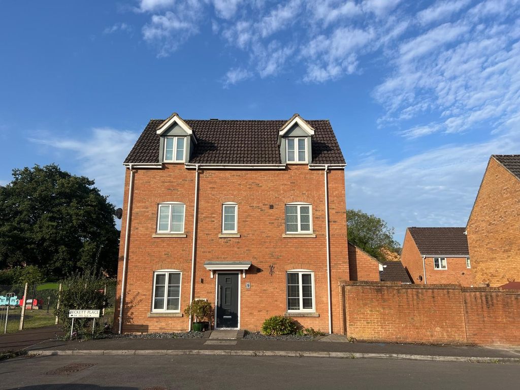 Property photo 1 of 1