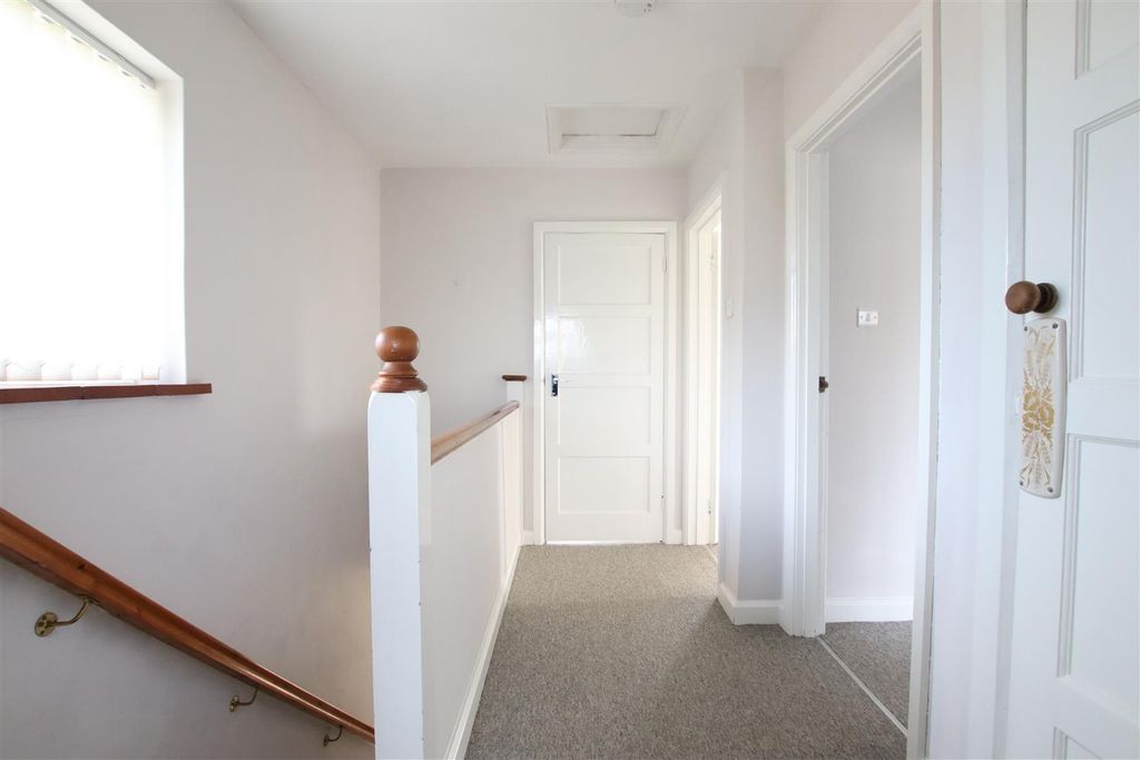 Property photo 2 of 13 Img_6126.Jpg