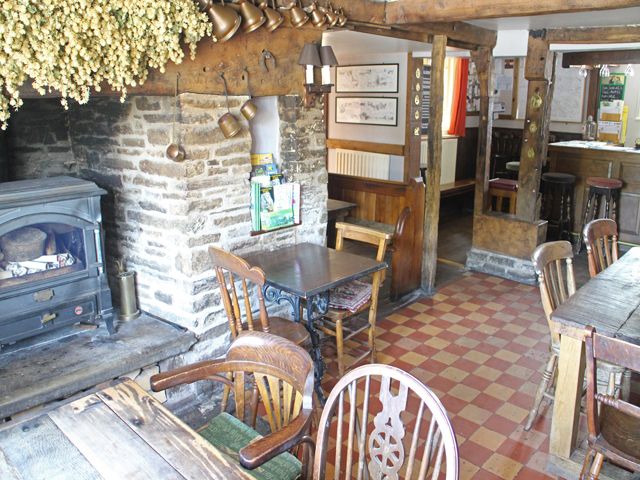 Property photo 2 of 11