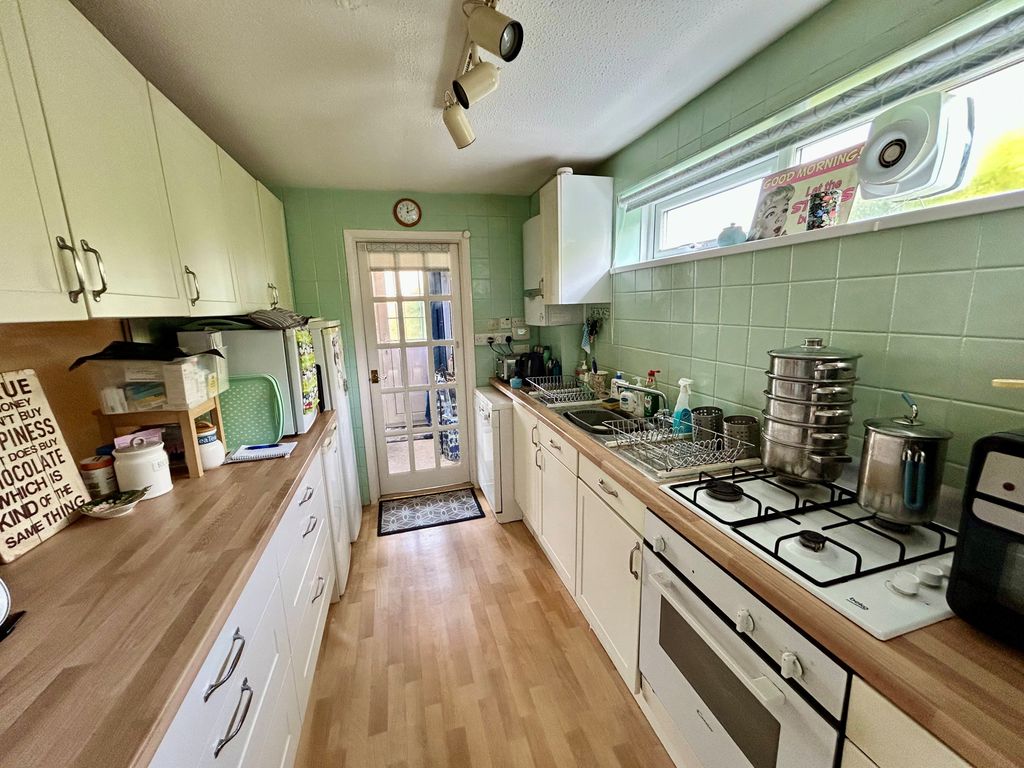 Property photo 3 of 13