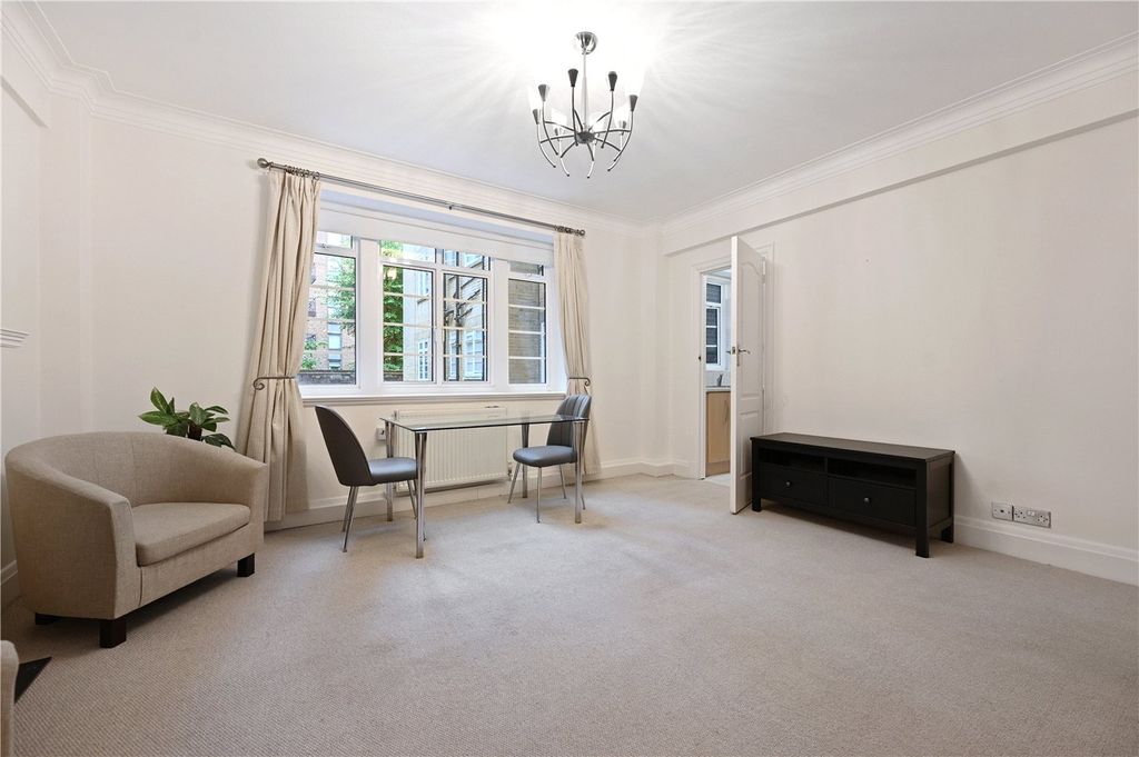Property photo 3 of 10 Picture No. 18