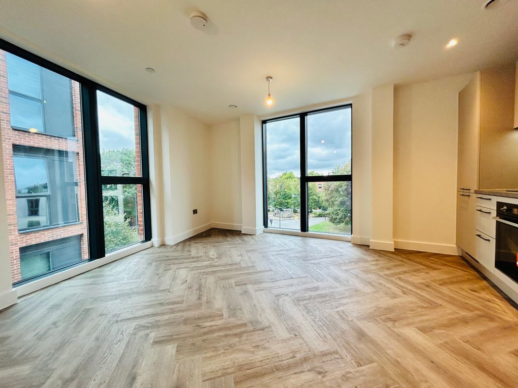 Property photo 3 of 7 Living Room