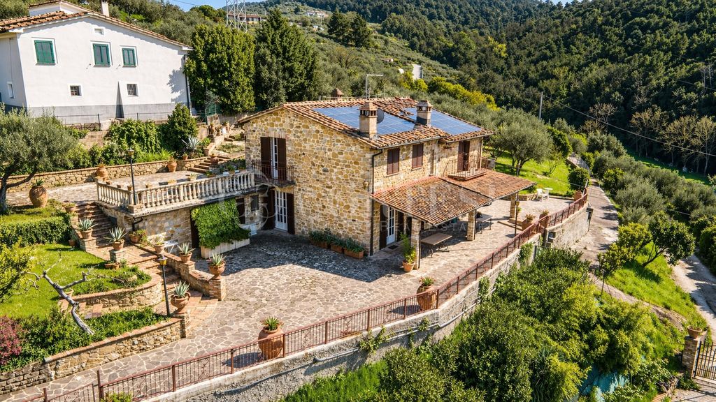 Property photo 1 of 60 Exclusive Property With Pool And Views Of The Umbrian Hills