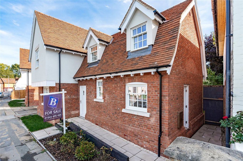 Property photo 1 of 16 Front