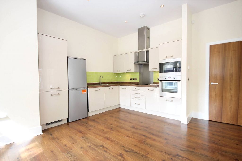 Property photo 3 of 13 Picture No. 04