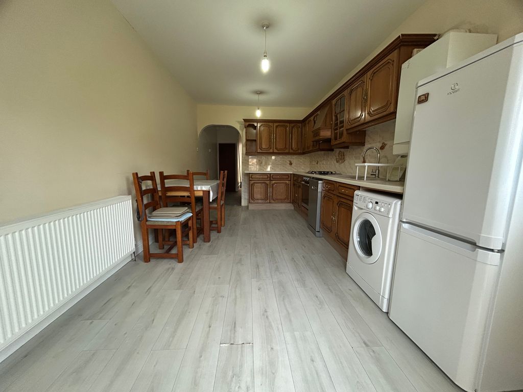 Property photo 2 of 8 Img_1107