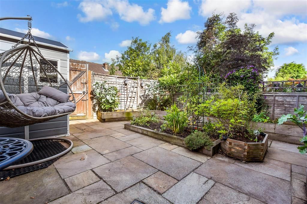 Property photo 2 of 18 Rear Garden