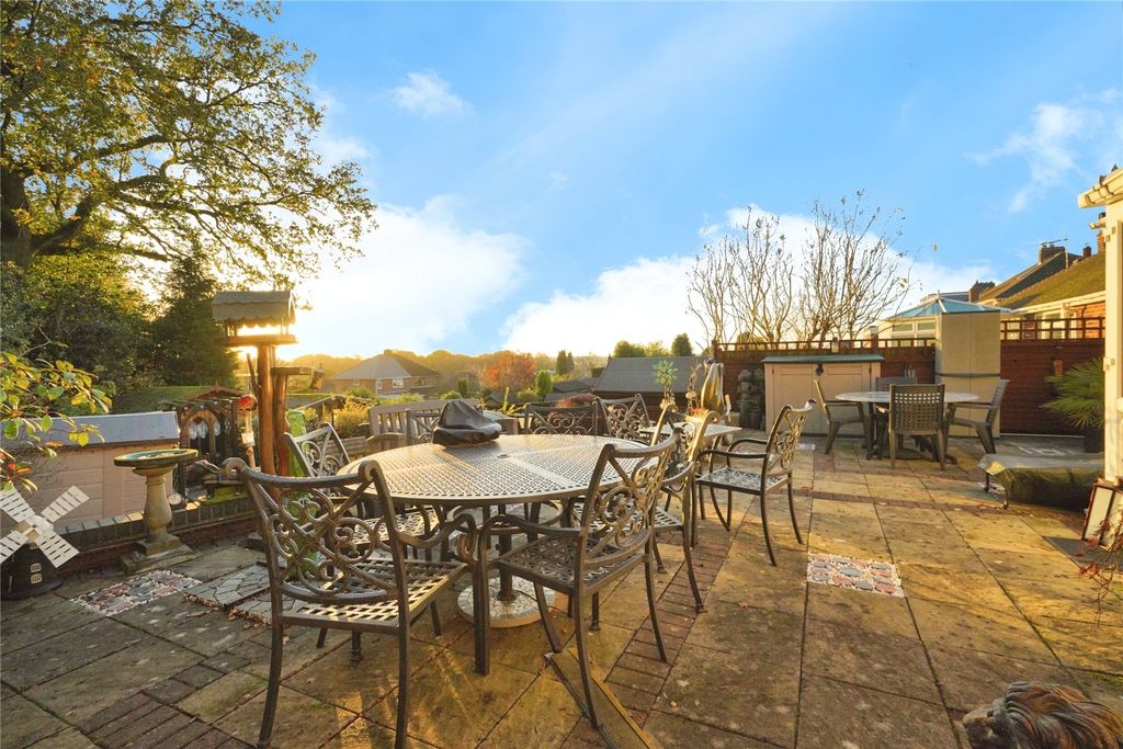 Property photo 2 of 20 Picture No. 21