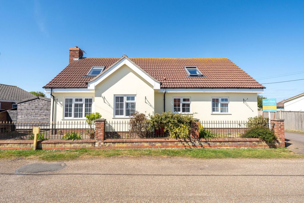 Property photo 1 of 25