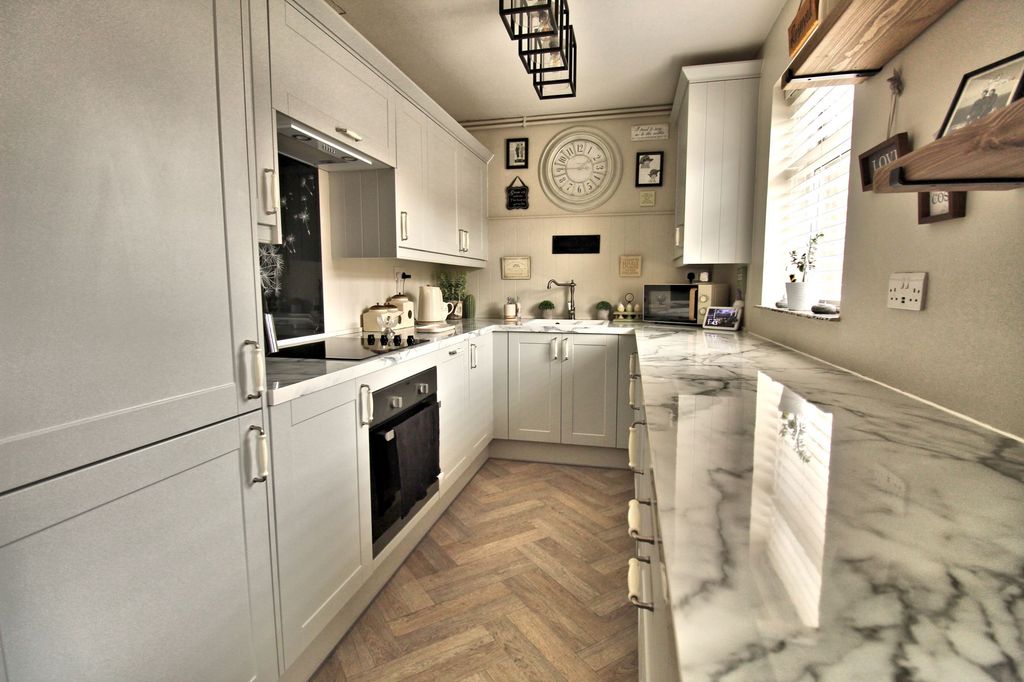 Property photo 2 of 10 Img_8670