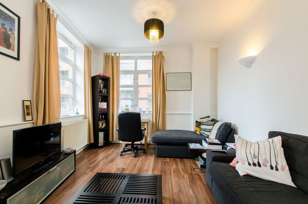 Property photo 1 of 7
