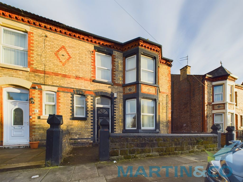 Property photo 1 of 21 Cam01870G0-Pr0152-Still017