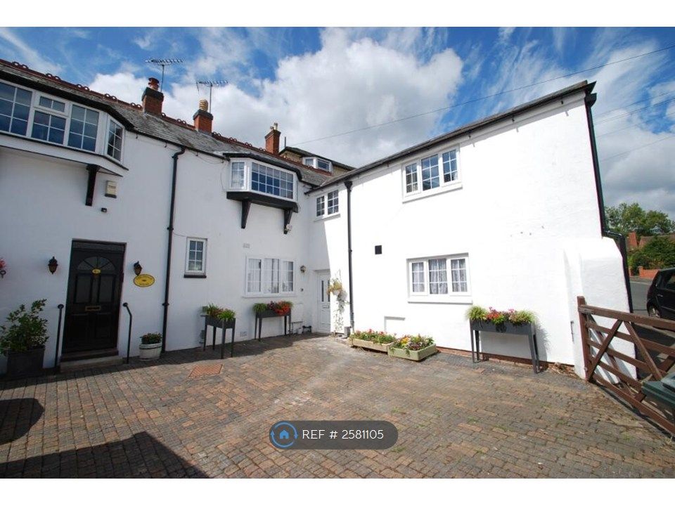 Property photo 1 of 4