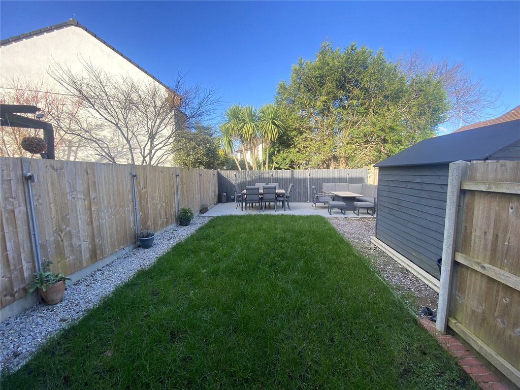 Property photo 2 of 16 Picture No. 03