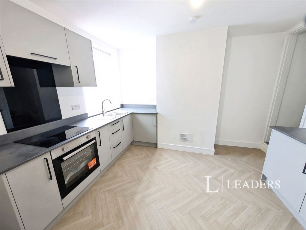 Property photo 3 of 14 Pbox-Img.Jpg