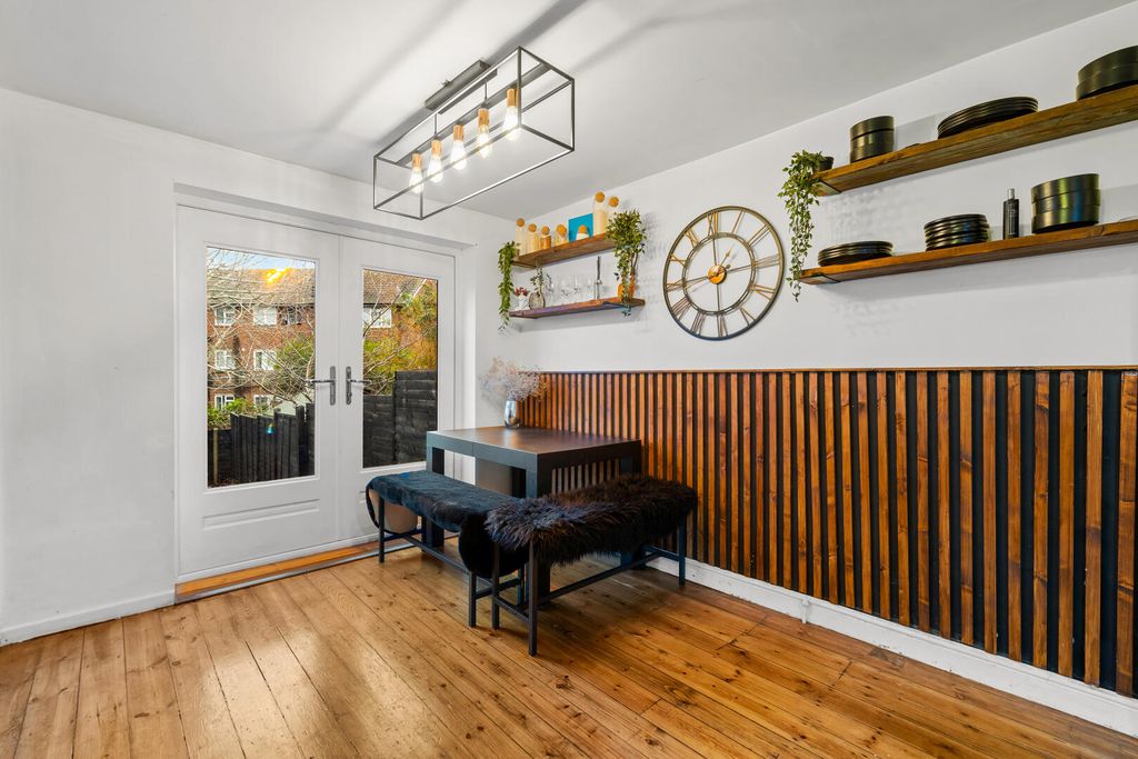 Property photo 3 of 13 Dining Room