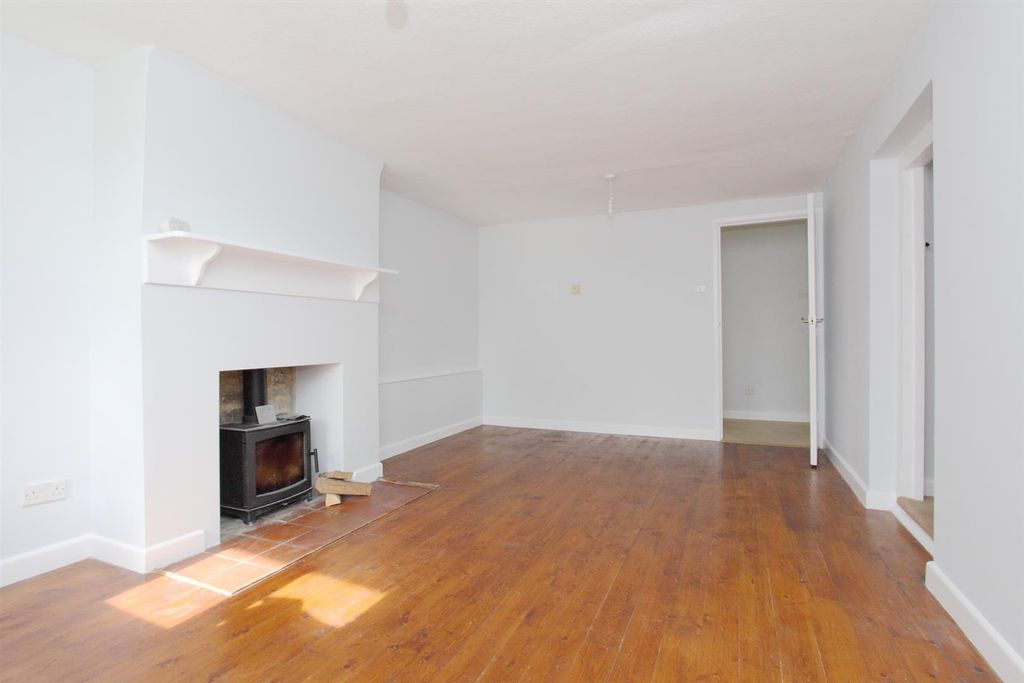 Property photo 3 of 15 1 Threeways Cottage Ph10.Jpg