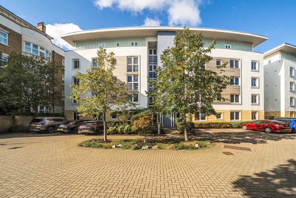 Property photo 1 of 19 1523301-1-6Aaa64d...