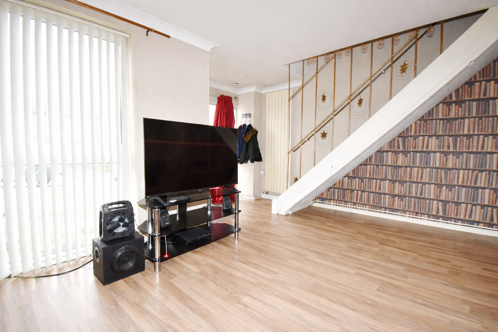 Property photo 2 of 15