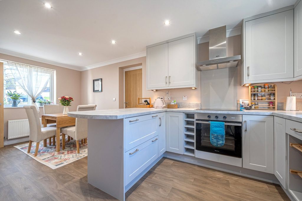 Property photo 2 of 18 Picture No. 06