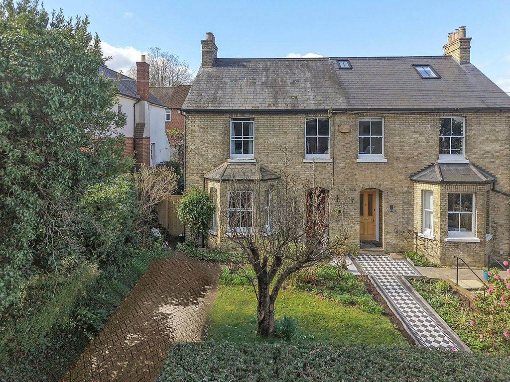 Property photo 2 of 18 Picture No. 02