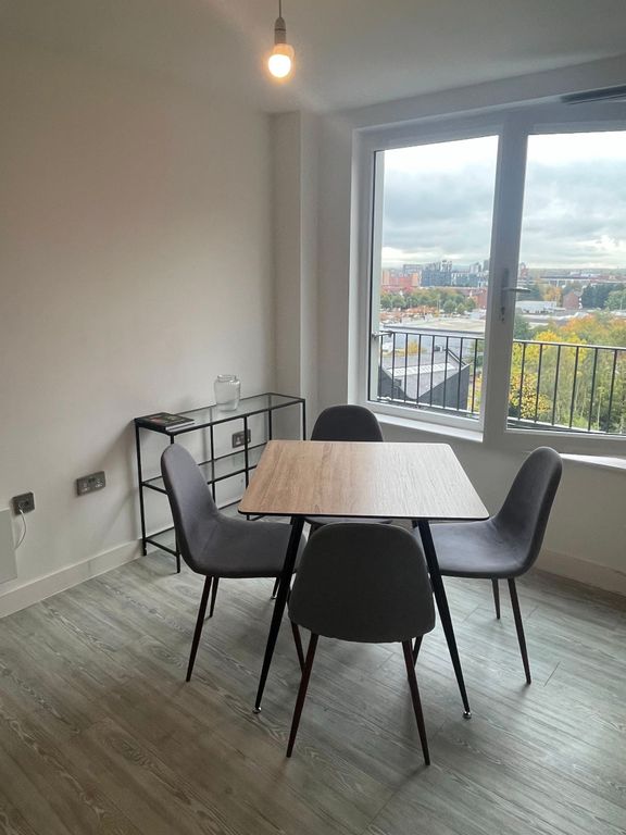 Property photo 2 of 11