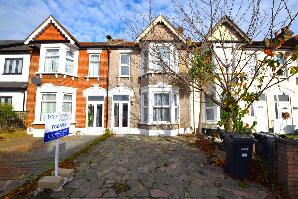 Property photo 1 of 11