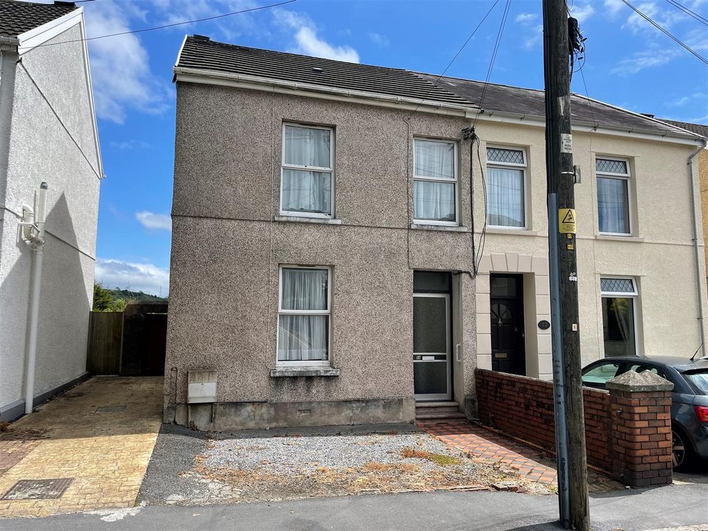 Property photo 1 of 26 Front 1.Jpg