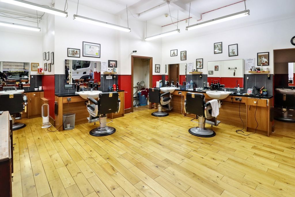 Property photo 2 of 6 Img_4996