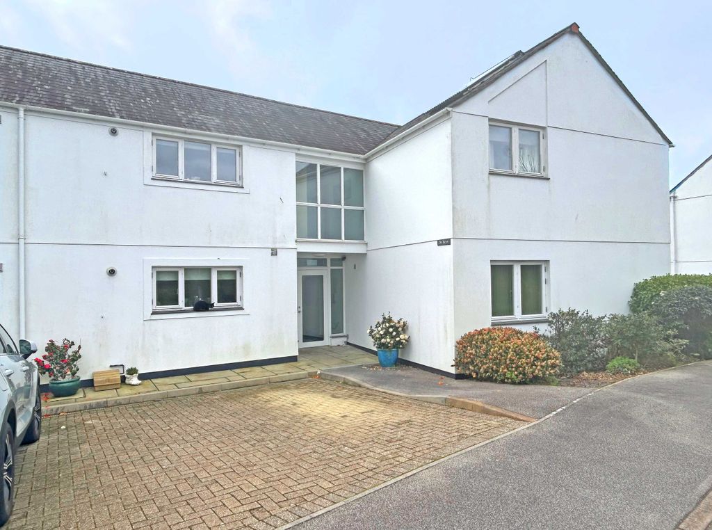 Property photo 1 of 12 Photo 1