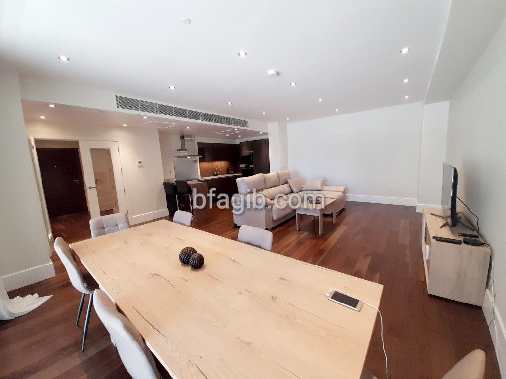 Property photo 3 of 18 Dinning Room