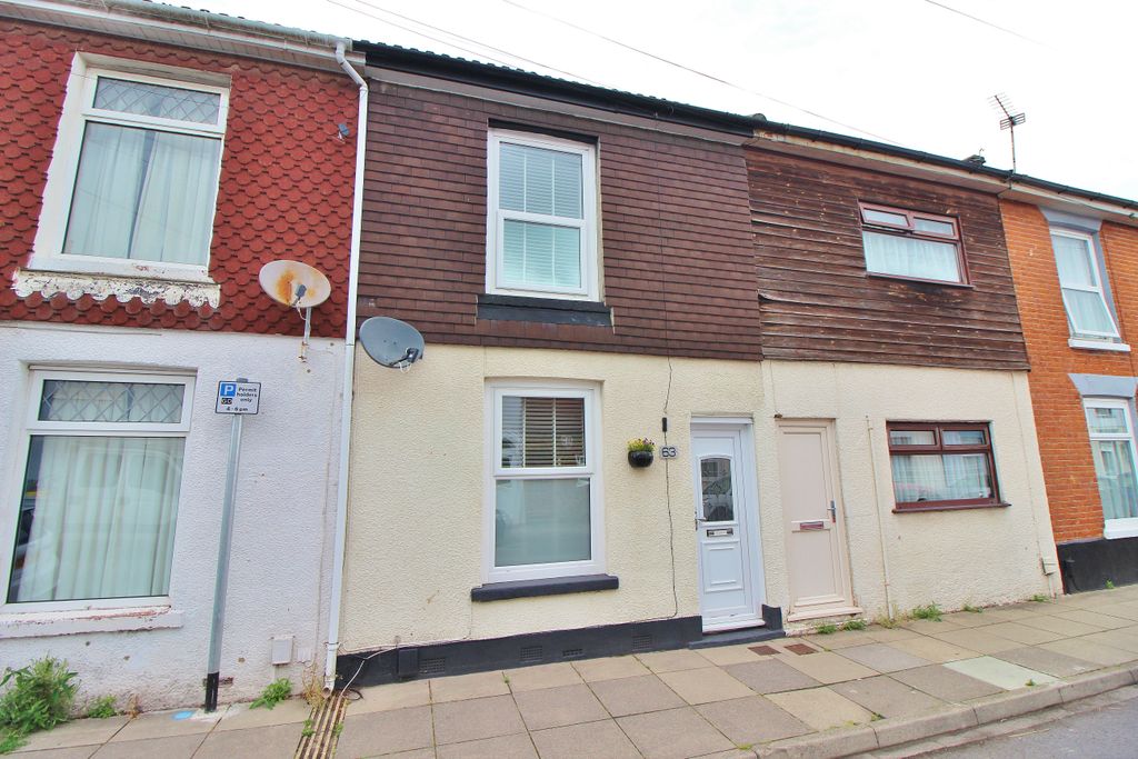 Property photo 1 of 16