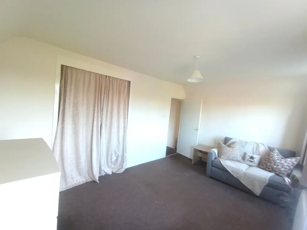 Property photo 3 of 13 Property