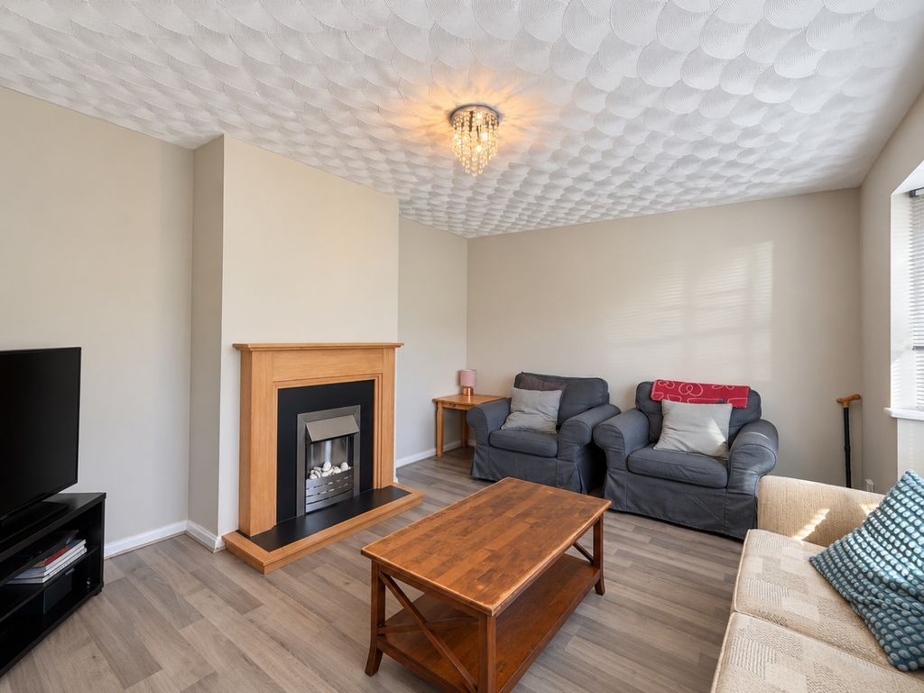 Property photo 3 of 16 5062145