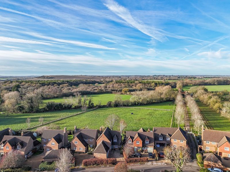 Property photo 3 of 29 Photo 4