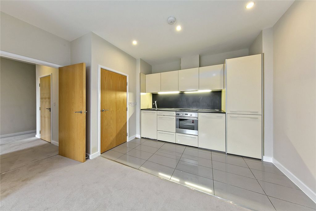 Property photo 3 of 12 Picture No. 23