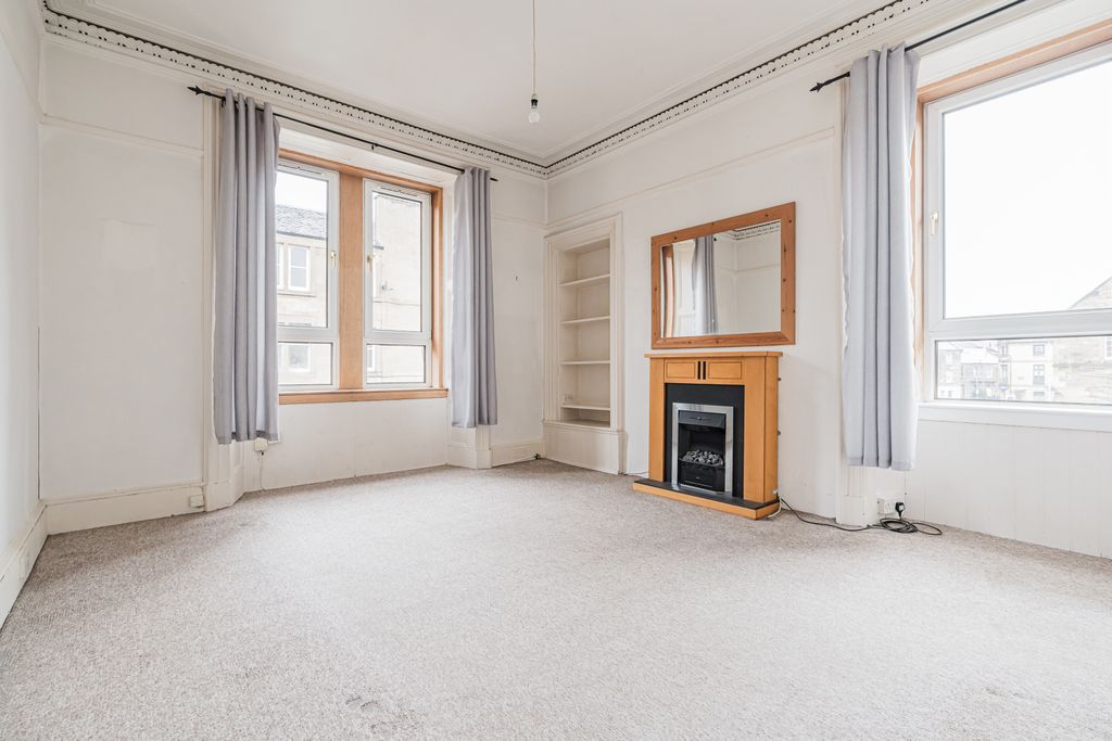 Property photo 3 of 14 Property Image 3